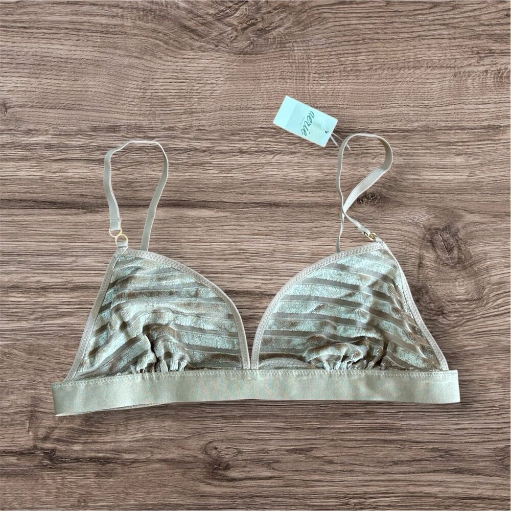 Aerie Triangle Bralette Nude Velvet Wireless NWT Sz S No Padding